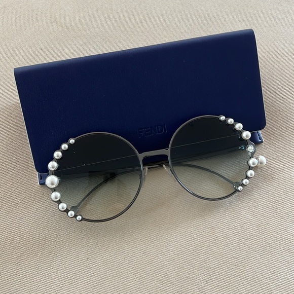 Fendi Accessories - Fendi Round Pearl Frame Sunglasses